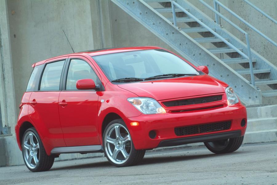  Scion xA Release Series 1.0 2005 года  (фото 2 из 18)